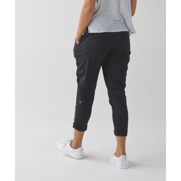 Lululemon Street To Studio Pant Black Sz 6 - Picture 3 of 7
